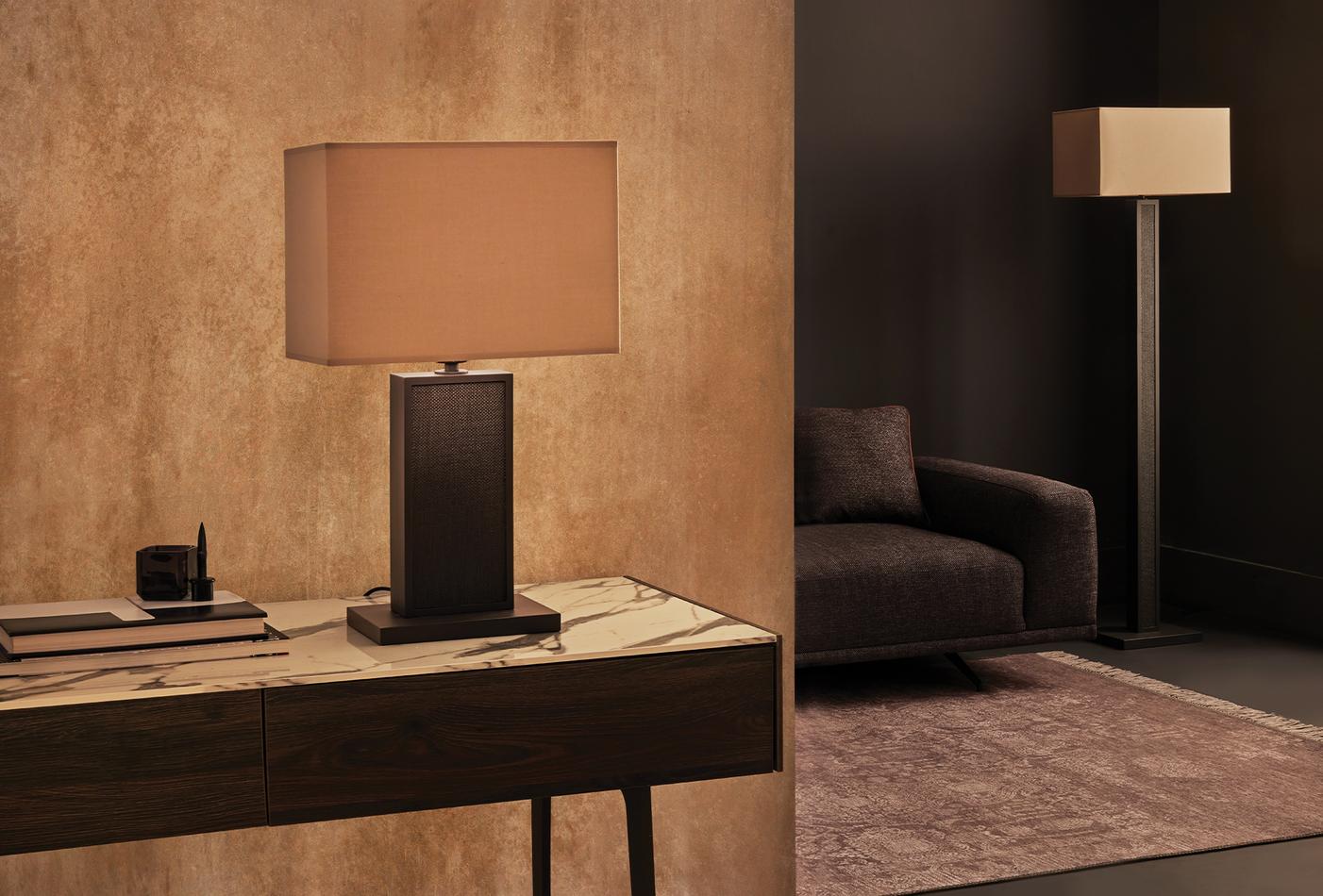 Настолна лампа Vega