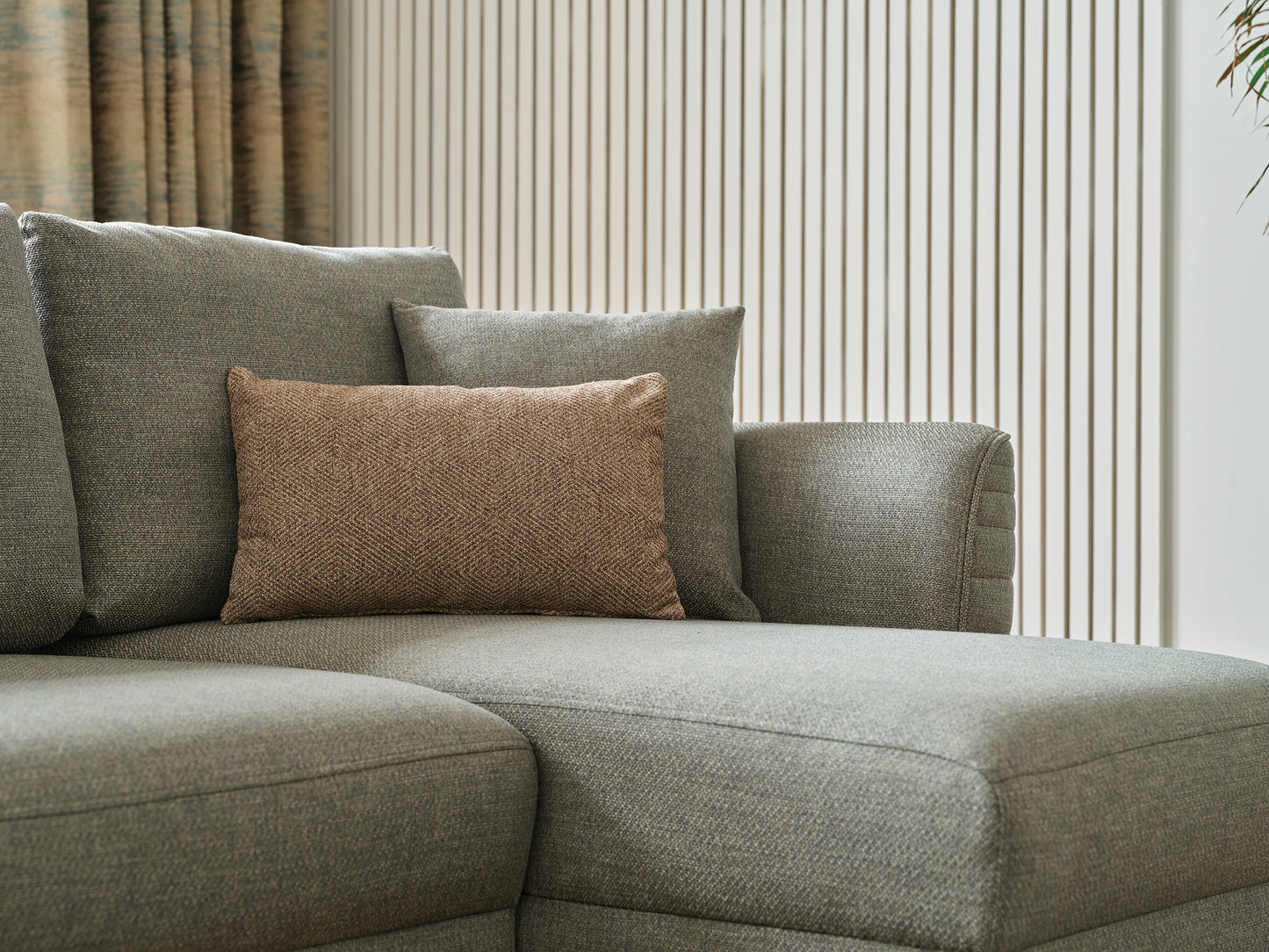 Ъглов разтегателен диван Grace 256 см