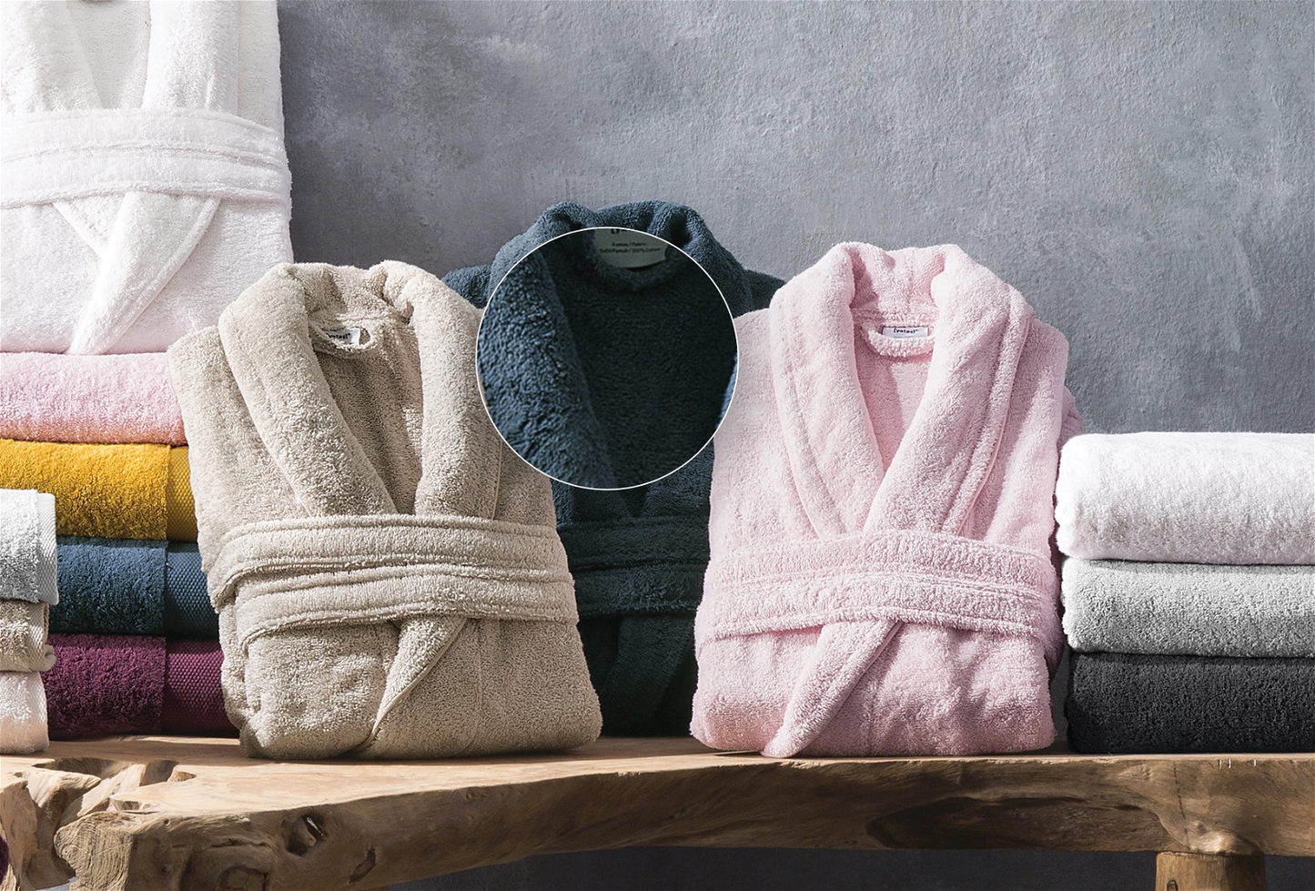 Халат за баня Essentials